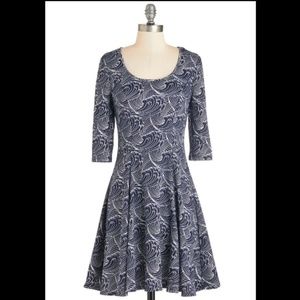 BOGO Modcloth Sunny Girl waves dress